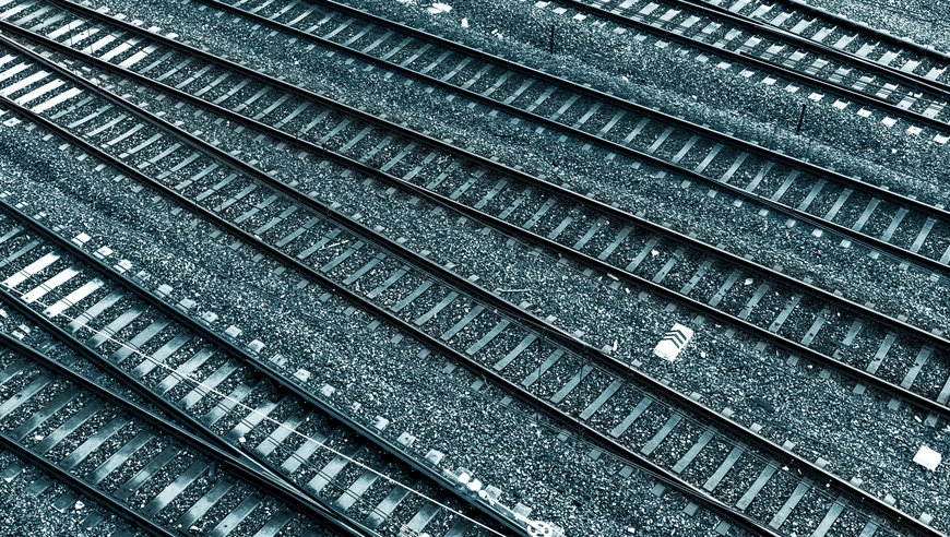 LE GOUVERNEMENT ANNONCE UNE NOUVELLE ETAPE DANS LA FEUILLE DE ROUTE DE SNCF RESEAU